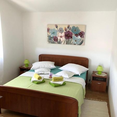 Apartments Rajcic Kaštela Εξωτερικό φωτογραφία